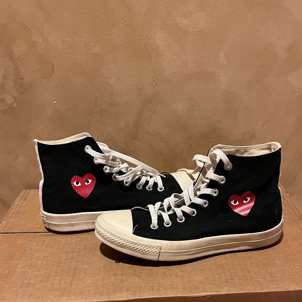 Unisex Commes De Garons Play Graphic Print Converse.